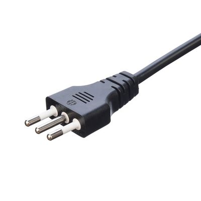 Aplicación para el hogar Oxígeno libre de cobre en cadena 3 pin 16A enchufe Cordón de alimentación C13 conector negro Italia Cordón de alimentación estándar