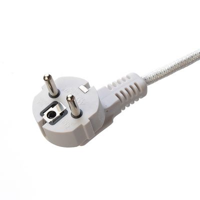 SNI Certificado 16A Conector trenzado Cordones de extensión de cable de alimentación para computadoras portátiles Especificación del cable H03RT-F 3x0.75-1.5MM2 Blanco