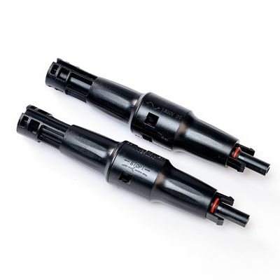 Sistema de energía solar Cable PV con fusible 1500V DC 30A Impermeable IP65 PPO aislamiento y cobre enlatado en el contacto