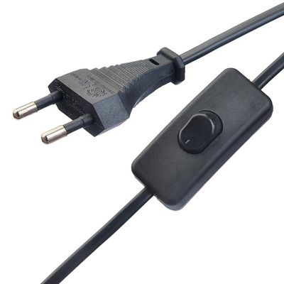 2.5A 2 cables eléctricos de enchufe de enchufe de caldera negra con conector o enchufe conductor de cobre de cadena sin oxígeno