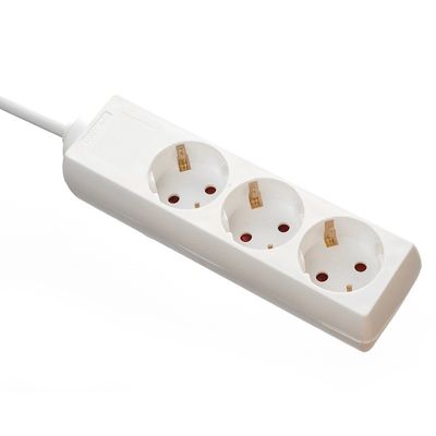 Varios estándares Cable de alimentación de 3 * 0,75 mm Multiplug Socket de alimentación de extensión de 3 vías Cable de extensión universal 250V/16A Blanco