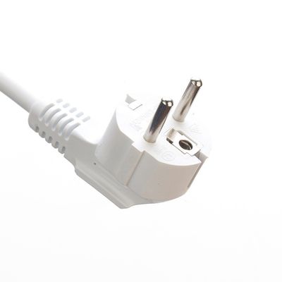 Varios estándares Cable de alimentación de 3 * 0,75 mm Multiplug Socket de alimentación de extensión de 3 vías Cable de extensión universal 250V/16A Blanco