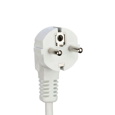 Cable de resorte estándar VDE con enchufe ICE C13 y corriente nominal de 10A