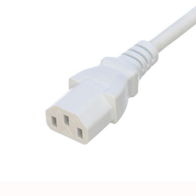 Cable de resorte estándar VDE con enchufe ICE C13 y corriente nominal de 10A