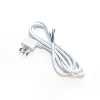 IMQ Standard 3 Pin Angled 16A Italia Cables de alimentación blancos H05VV-F 3x0.75MM2 con terminal de corte de extremo cerrado de Trusted