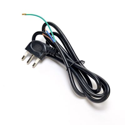 16A IEC 60320 C13 Conector de trébol Negro Italia Estándar H05VV-F 3x0.75MM2 Conexión a tierra del cable de extensión Conexión a tierra estándar