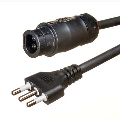 16A/250V Corriente/Voltaje H07RN-F 3X1.5MM2 Cable de caucho Schuko Plug IP44 a BC05 Conector para microinversor único