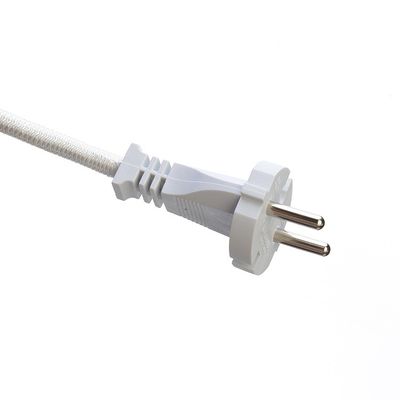Cable de alimentación de CA para sus electrodomésticos de cocina en el hogar