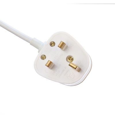 Material de chaqueta de PVC de extremo abierto Recableable de 3 puntas de cable de alimentación de CA para computadoras portátiles Extensión de plomo Reino Unido Personalizable 1,5 M de longitud