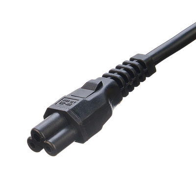 Comercial 3 Pin 16A Enchufe C5 Conector de trébol Negro Italia Cordón de extensión estándar Leads IMQ Cordón de alimentación H05vv-f 3g 0.75mm2