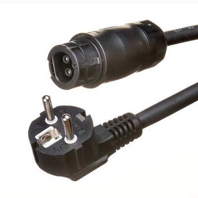 Cable de extensión Schuko de longitud personalizada con material aislante de caucho y conector BC05 IP68 para microinversor modelo