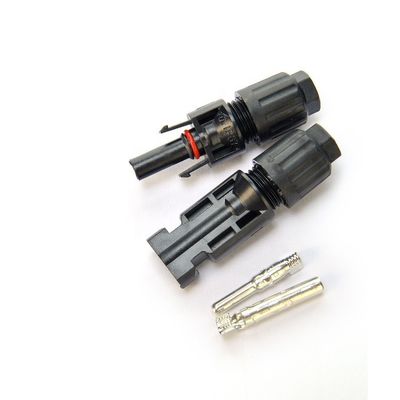 Cable solar Pv de 1000v CC 4.0mm2 Material conductor cobre con grado de protección IP67 y herramienta de recorte Pv004